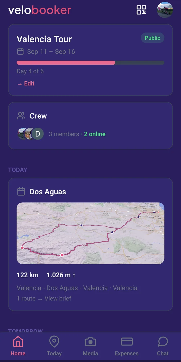 Velobooker app — the tour itinerary, crew, and today's route